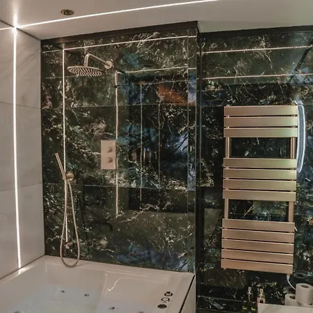 The Opulence Apartament