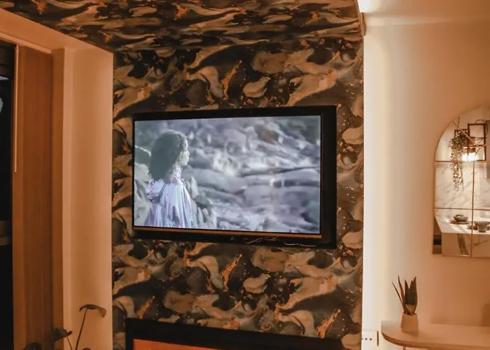 The Opulence Bradford (West Yorkshire)